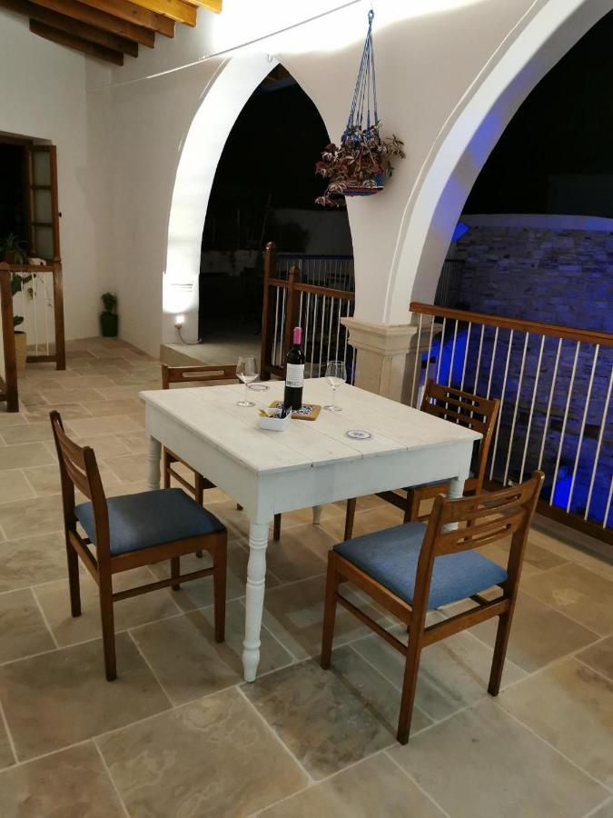 7Kamares Guest House Lefkara Bagian luar foto
